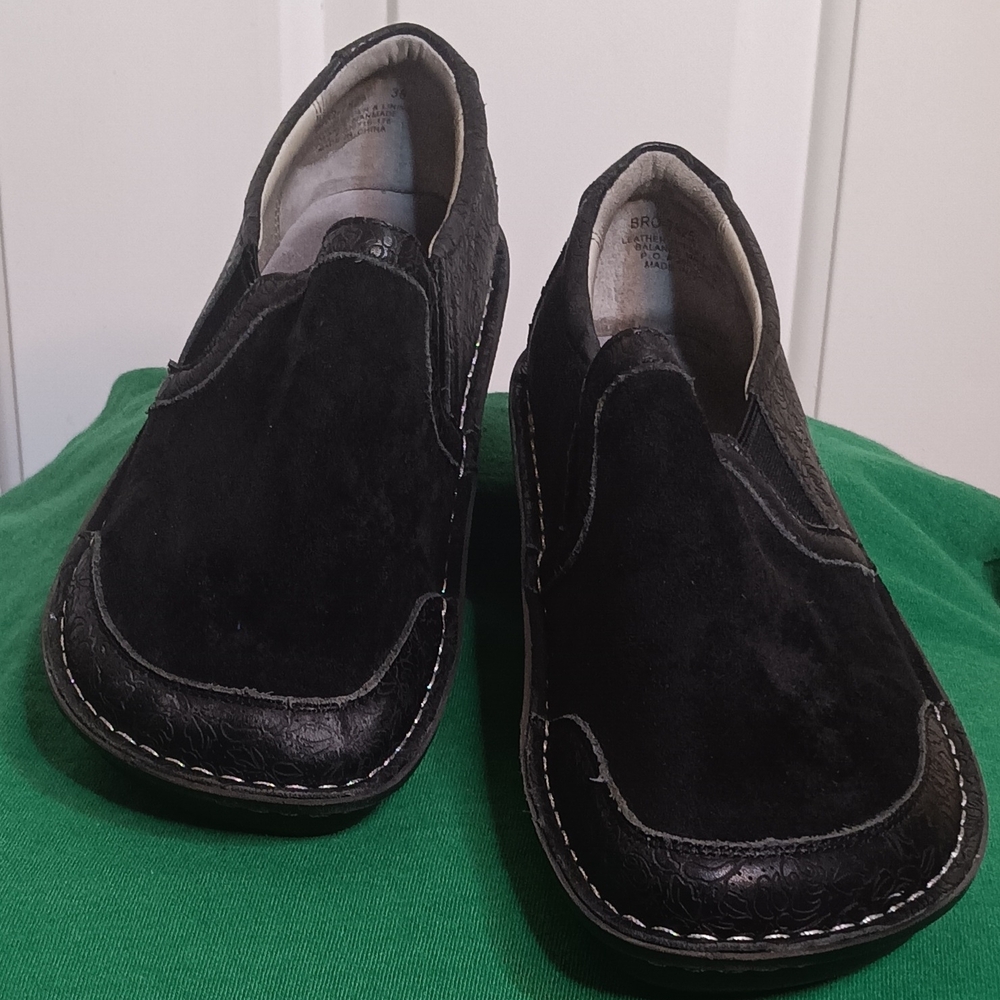 Alegria Black  Brook Ink Impressions Women's Loafers EU 38 (7.5)- Light Scuffing